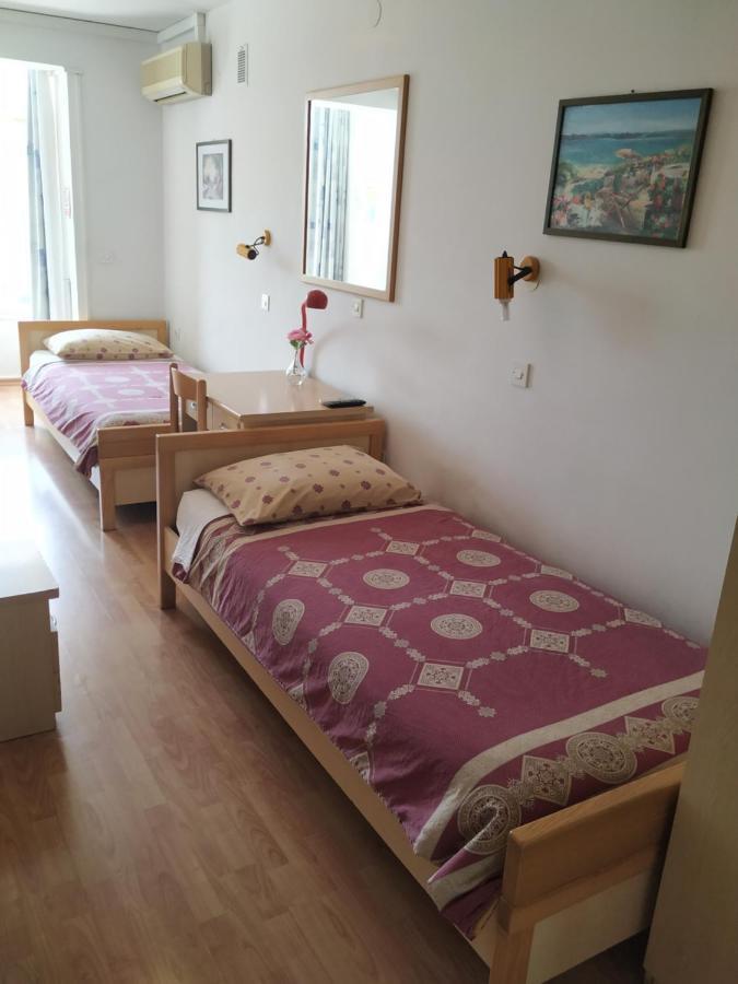 Accomodation Pertout Nova Gorica Luaran gambar