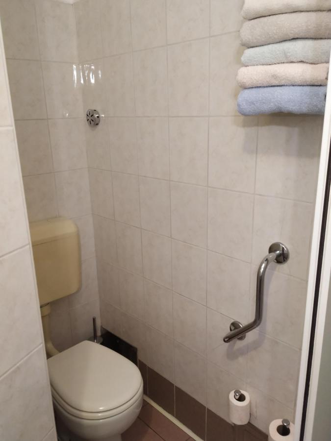 Accomodation Pertout Nova Gorica Luaran gambar
