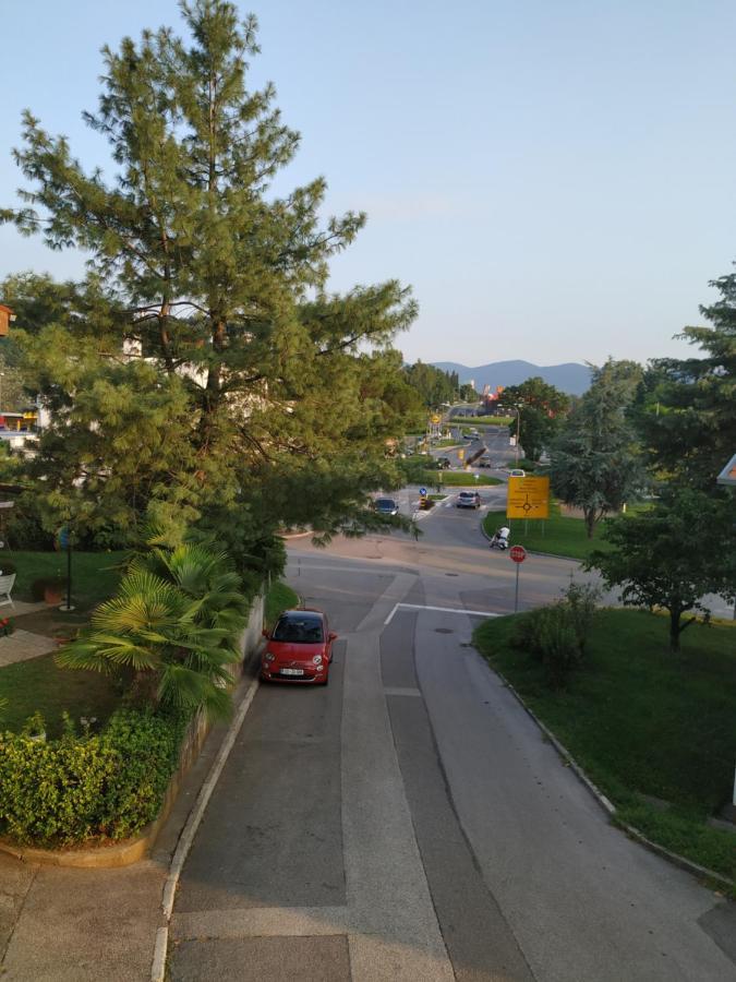 Accomodation Pertout Nova Gorica Luaran gambar